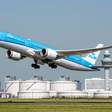 Passageiro tem ataque cardíaco em voo da KLM e é salvo por médico a bordo