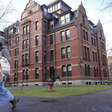 China denuncia "politização" da educação após Trump proibir matrícula de estrangeiros em Harvard