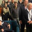 Parentes e amigos de Sebastião Salgado homenageiam o fotógrafo na França, em exposição do filho Rodrigo