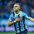 Grêmio vence o Bahia e respira no Brasileirão