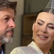 Michelle Loreto se casa com diretor da Globo e 'vestido de noiva' rouba a cena; confira