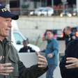 "Ele trata os atores como cavalos": Tom Hanks fala sobre sua colaboração com Clint Eastwood