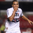 Ex-jogador de Santos e São Paulo é preso