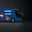 Ônibus para o Rio são adesivados para lançamento do novo filme dos Smurfs