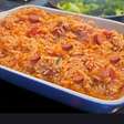 Arroz caldoso com trio de linguiças: escândalo de sabor
