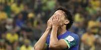 Derrota desta sexta-feira, 2, é a sexta da carreira de Tite à frente da Seleção Brasileira  Foto: REUTERS/Benoit Tessie