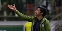 O técnico Abel Ferreira, da SE Palmeiras, em jogo contra a equipe do Ceará SC, durante partida válida terceira fase, da Copa do Brasil, na arena Allianz Parque. Foto: Cesar Greco/Palmeiras/by Canon / Esporte News Mundo