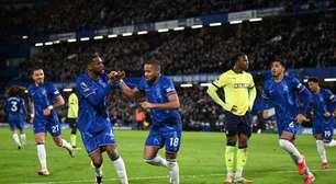 Chelsea goleia lanterna e entra no G4 do Campeonato Inglês