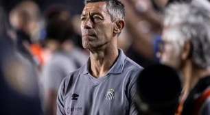 Pedro Caixinha aciona Santos na Fifa por multa rescisória