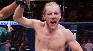 Comentarista do UFC destaca vantagem de Paddy Pimblett após comparação com Charles do Bronx