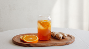 Kombucha atua contra bactérias intestinais associadas à obesidade, aponta estudo