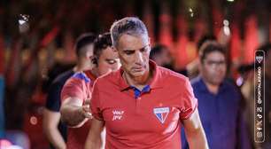 Vojvoda diz não estar bem para entrevista coletiva após mais uma derrota
