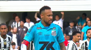 Saiba o que Neymar falou para o árbitro após ser expulso por colocar a mão na bola