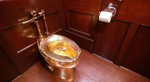 A incrível história da privada de ouro valendo US$ 6 milhões que foi roubada de palácio britânico