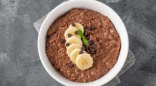 Mingau de aveia proteico: prepare o prato saudável para o café da manhã