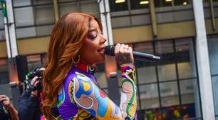 Ludmilla arrasta multidão na Parada LGBTQIA+ e dedica música para mulher e filha: 'Paraíso'