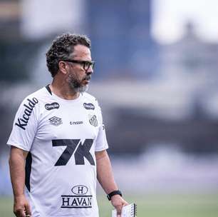 Santos em crise na lateral direita: Luisão falha, e Cleber Xavier busca solução