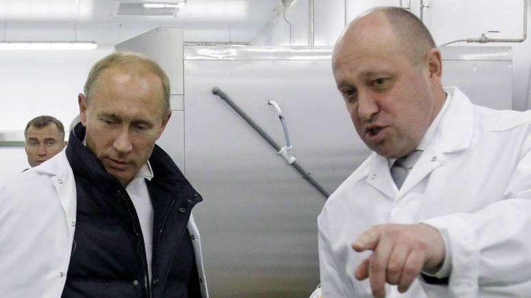 Yevgeny Prigozhin prosperou durante anos como aliado de Vladimir Putin até liderar uma rebelião armada em 2023