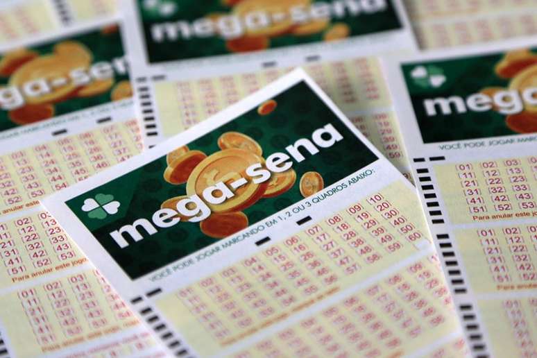 Mega-Sena sorteia prêmio de R$ 67,3 milhões; veja números