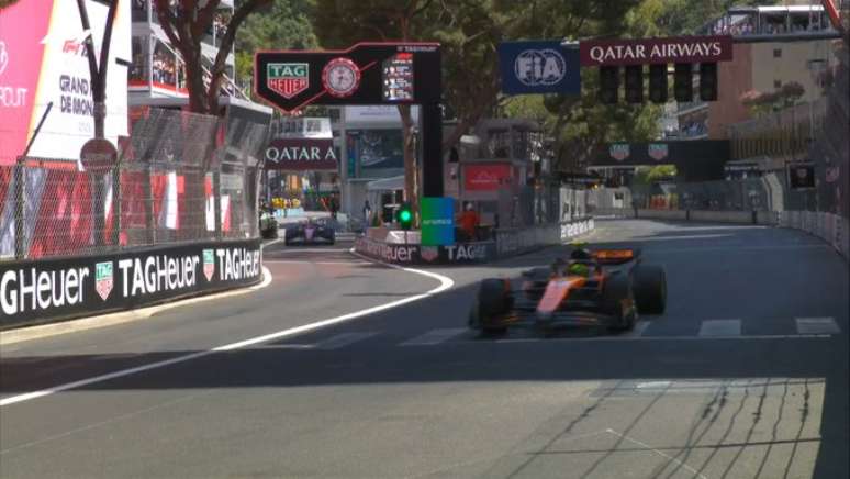 Lando Norris assumindo a segunda colocação em Mônaco