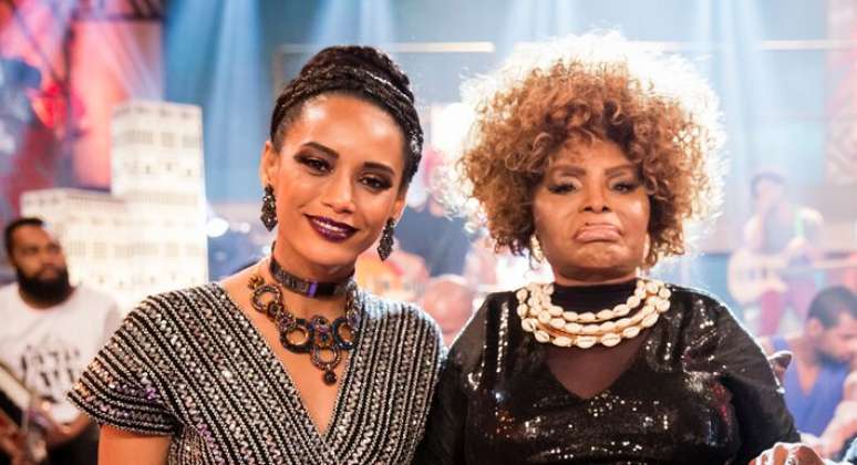 Taís Araújo viverá novamente Elza Soares nos cinemas; na imagem, elas aparecem juntas em imagem divulgada pela Globo