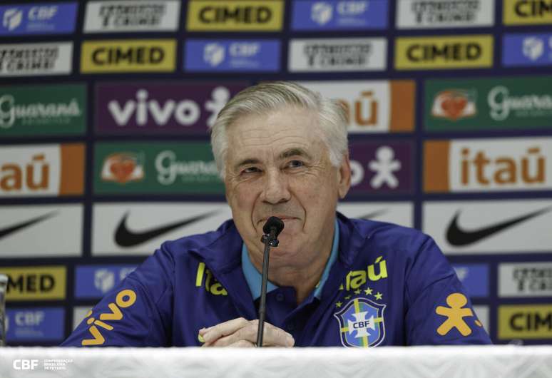 Partida marca estreia de Carlo Ancelotti no comando do Brasil –